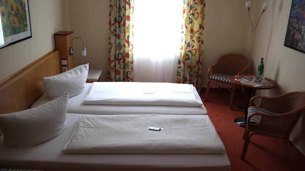 Hotel Garni Elegant Willingen  Buitenkant foto