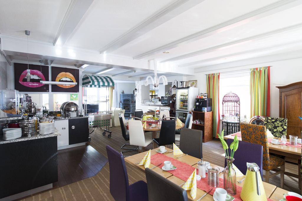 Hotel Garni Elegant Willingen  Buitenkant foto